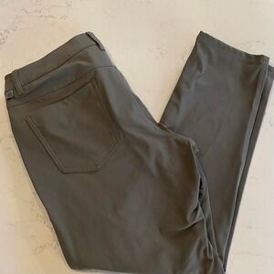 Grey Lululemon ABC  classic fit pants men's size‎ 32"W 28"L